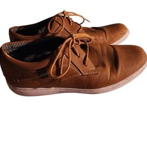 Steve Madden Lace up Oxford shoes